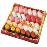 【ごちそう予約】 【さかな屋の鮨】魚屋のにぎり鮨（いくら・うに・えび入）30貫入【わさびなし】1パック ※【5日後以降配送】
