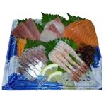 お刺身盛合せ　（鮮魚士おすすめ）5点盛　1パック（まぐろ2切　・ぶり、又ははまち2切　・　サーモン2切・真あじ1山　・甘えび4尾）※水揚げに応じて内容が変わる場合がございます）【11時以降のお受取り】