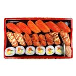 サーモンの握り寿司とサラダ中巻盛合せ 1パック