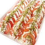 【売価変動あり】【12時以降配送限定】リワードキッチン イタリア産モッツァレラチーズとトマトのカプレーゼ 100g（100gあたり本体価格358円）